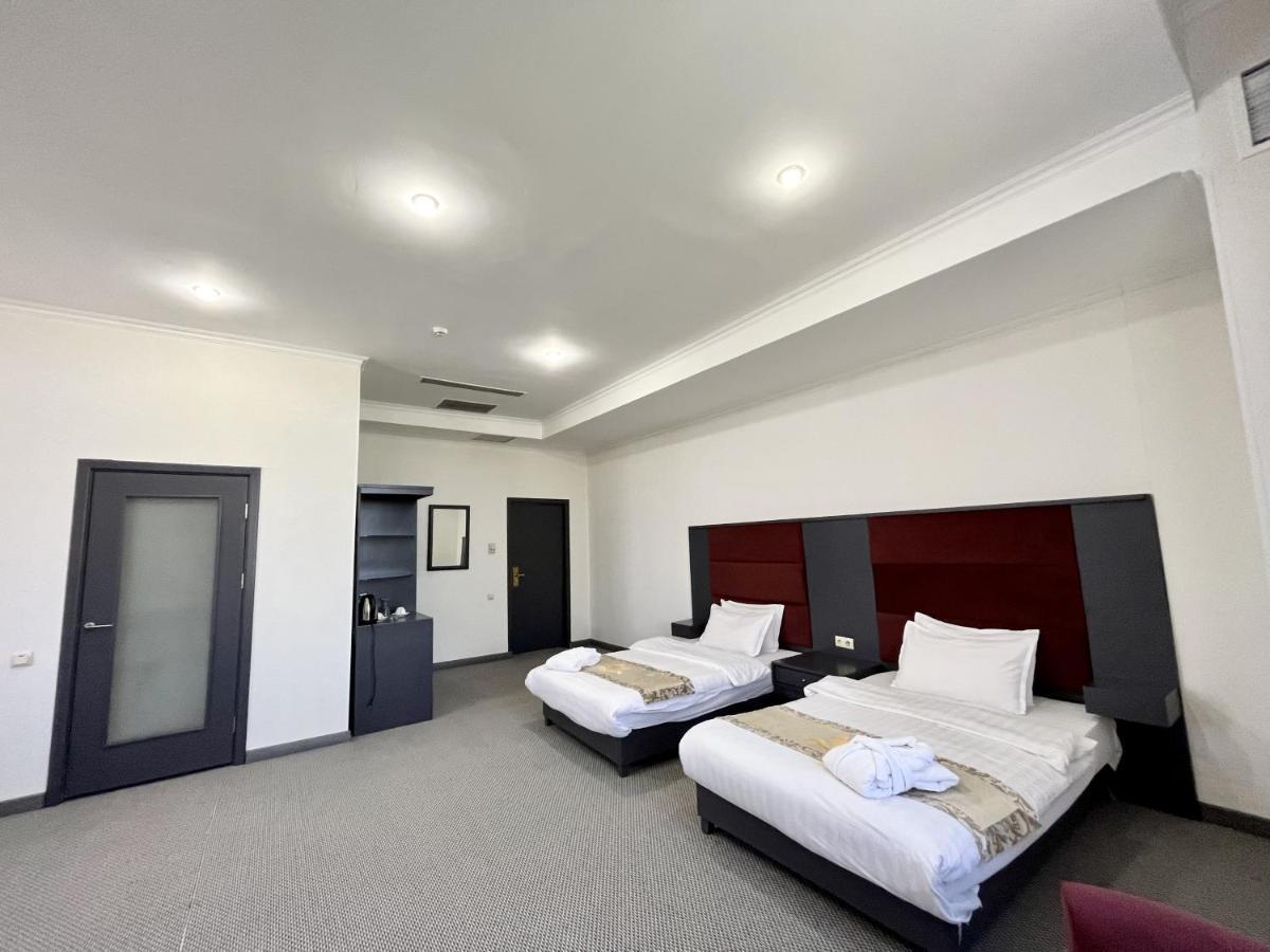 Almaty Grand Erbil Hotel Esterno foto