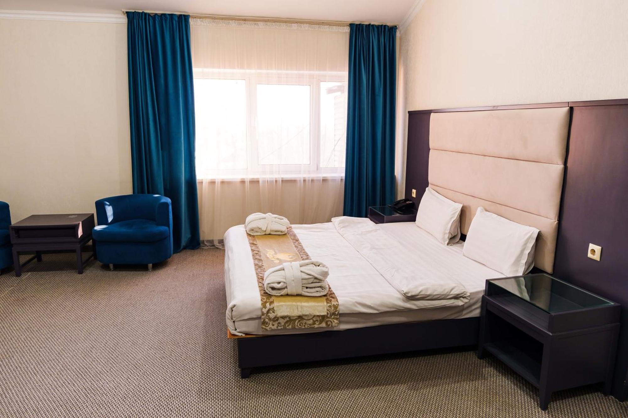 Almaty Grand Erbil Hotel Esterno foto