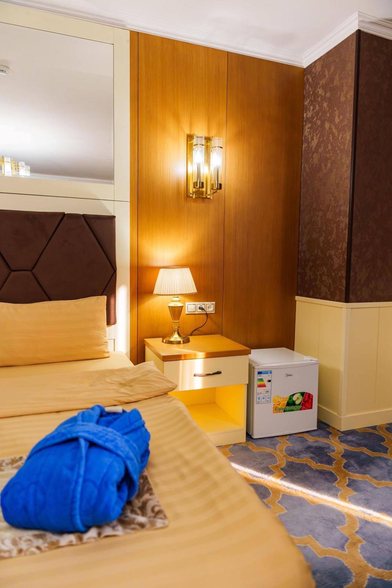 Almaty Grand Erbil Hotel Esterno foto